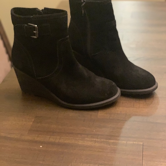 Wedge Boots by Fergie - Picture 2 of 3